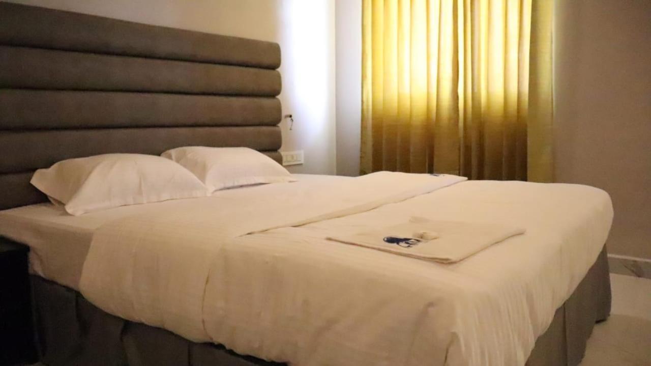 Ckm Town Inn Chikmagalūr Zewnętrze zdjęcie
